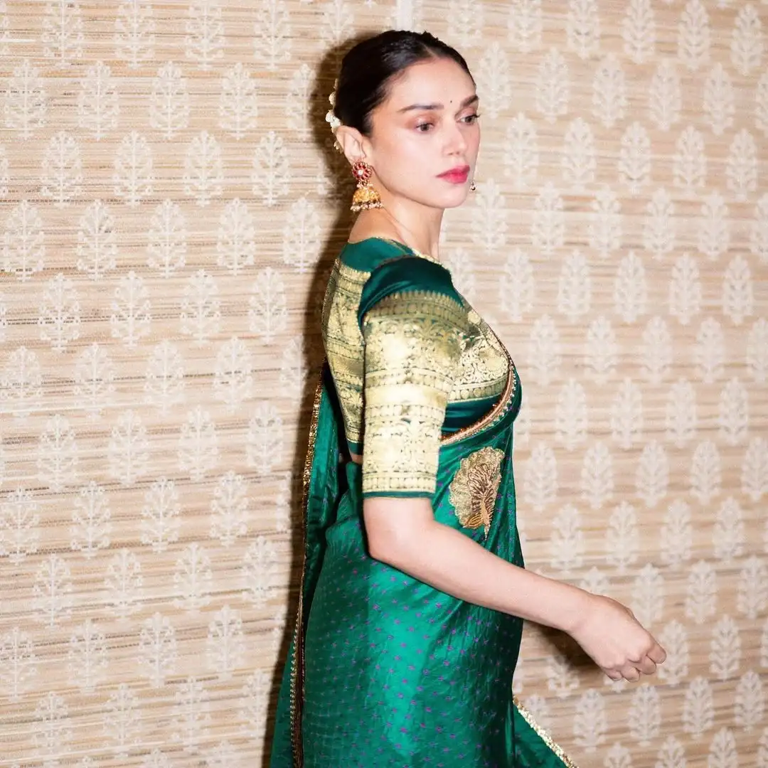 Bollywood Actress Aditi Rao Hydari Stills in Green Saree